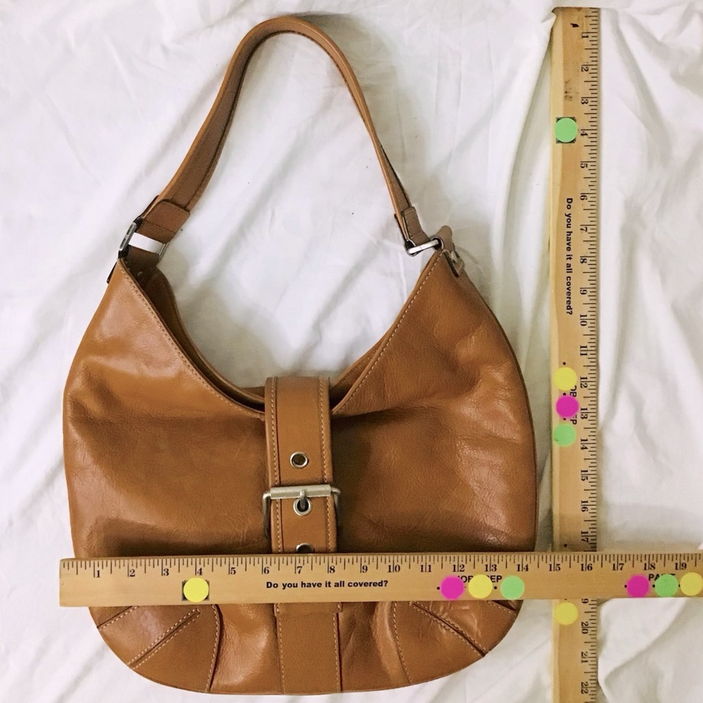 Michael Kors Hutton Hobo Shoulder Bag - Picture 5 of 13